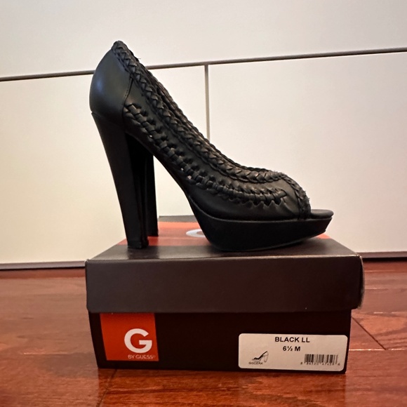 G by Guess Black Woven 6.5 Cera Platform heel - Picture 2 of 10